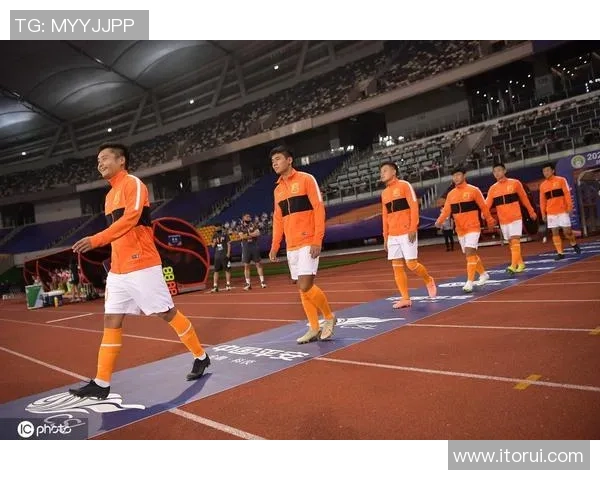 武汉网球队中路突破战术解析与实战应用探讨